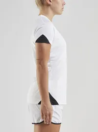 1908229-900999_PRO CONTROL IMPACT SS TEE_Closeup3.jpg
